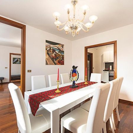 Rialto Apartment With Canal Grande View Benátky Exteriér fotografie