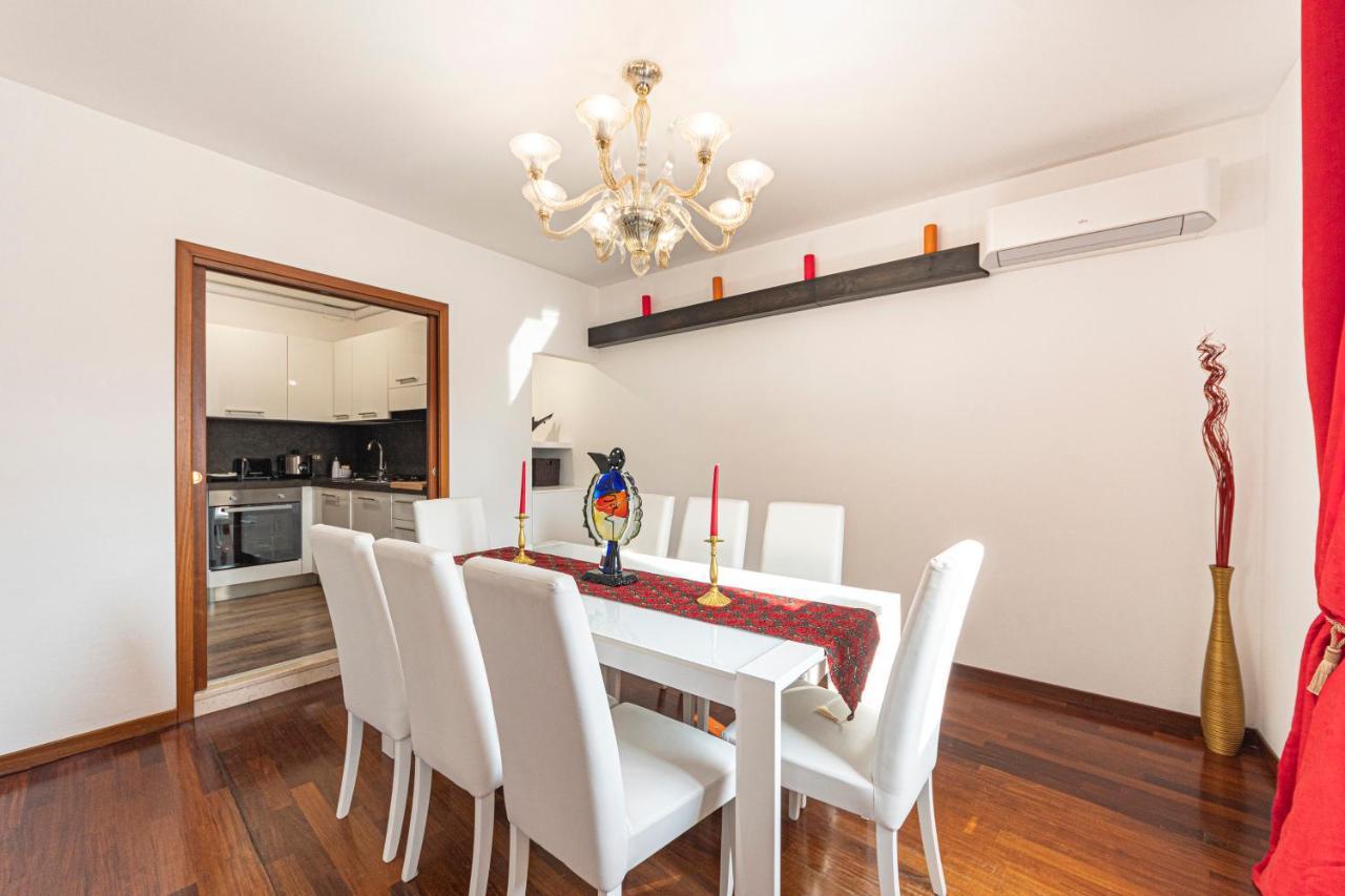 Rialto Apartment With Canal Grande View Benátky Exteriér fotografie